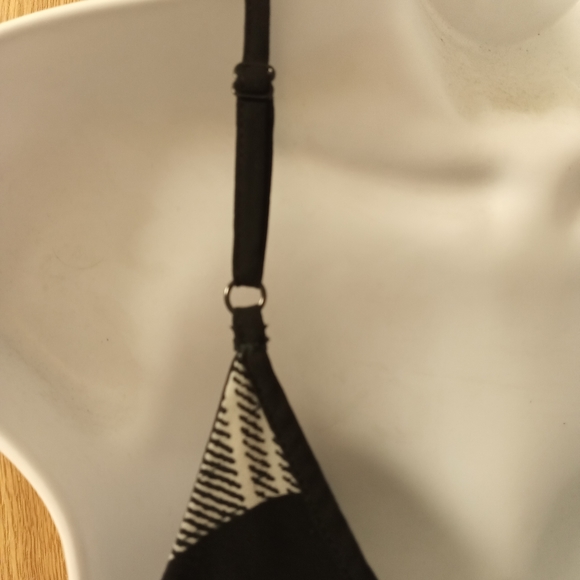 EXPRESS - Picture 4 of 4